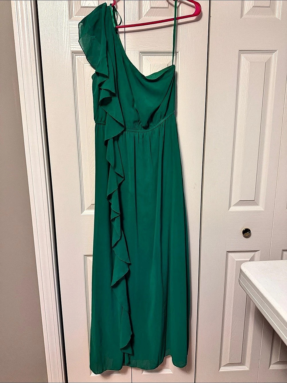 Green Ruffle one shoulder Maxi Dress Size Medium